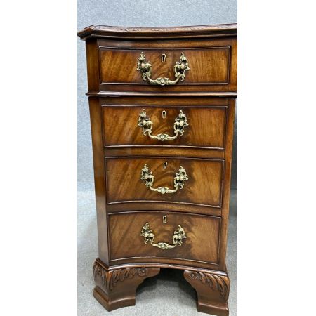 Hervorragender antiker Mahagoni-Partnerschreibtisch im Chippendale-Stil 