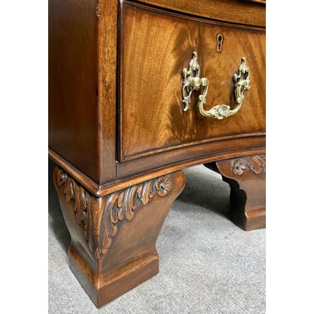 Hervorragender antiker Mahagoni-Partnerschreibtisch im Chippendale-Stil 