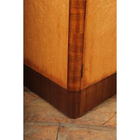 Antiker Art-Deco-Kleiderschrank aus Vogelaugenahorn