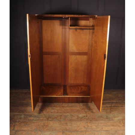 Antiker Art-Deco-Kleiderschrank aus Vogelaugenahorn