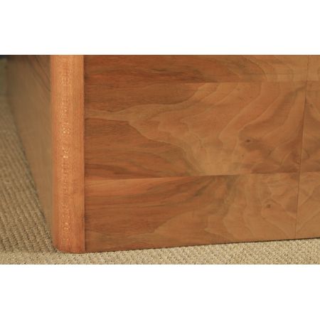 Antiker Art déco Kleiderschrank aus Nussbaumholz Massivholz 1930