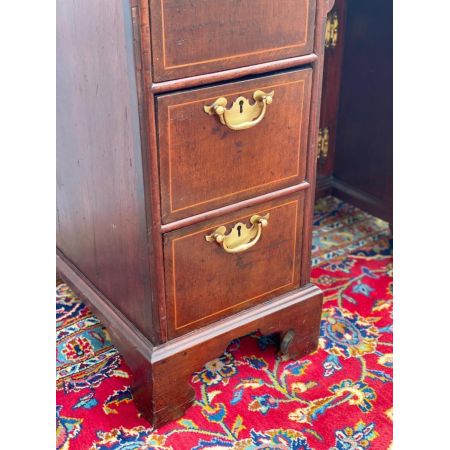 Antiker Mahagoni Schreibtisch aus der georgischen Epoche