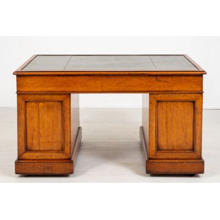 Antiker Sockelschreibtisch aus Eichenholz von ca 1860