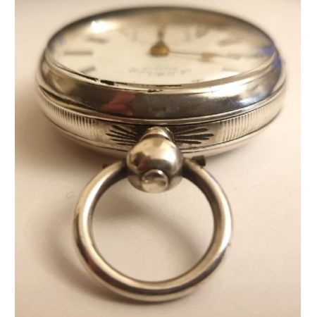 Silberne Taschenuhr von American waltham watch co.