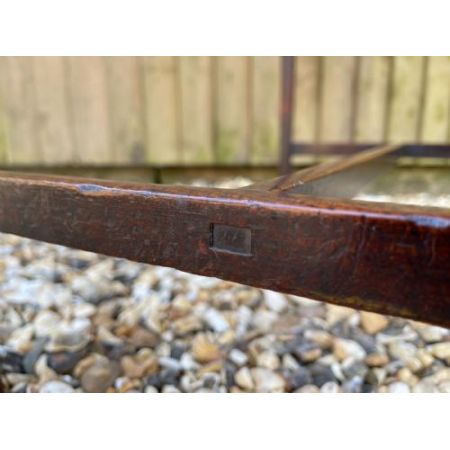 Kleiner antiker georgischer Beistelltisch aus Mahagoni