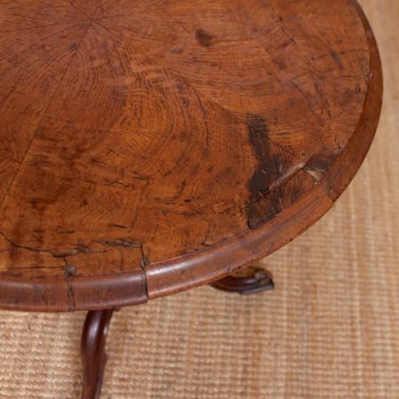 Stativlampentisch aus Walnuss und Eichenholz von ca 1830