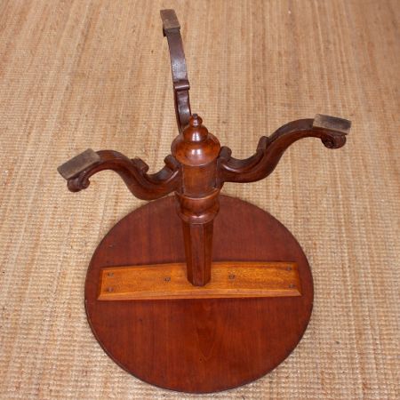 Stativlampentisch aus Walnuss und Eichenholz von ca 1830