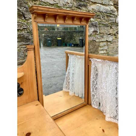 Antiker Schminktisch aus Kiefernholz von Maple & Co.