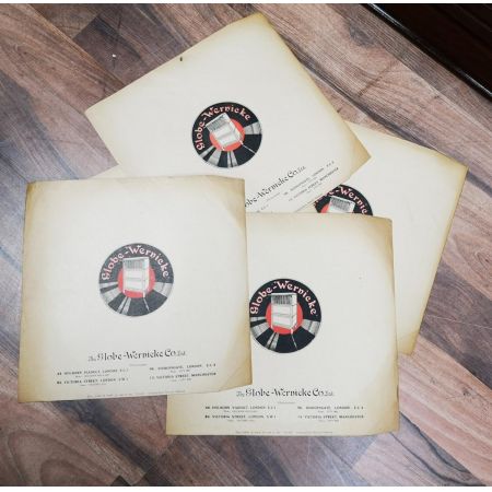 Antiker Art Deco Bücherschrank aus Walnussholz