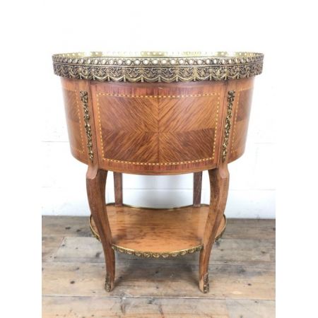 Antiker französischer Nachttisch aus Kingwood von 1920