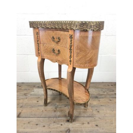 Antiker französischer Nachttisch aus Kingwood von 1920