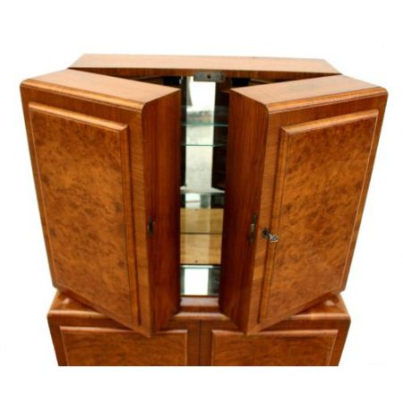 Antiker Art Deco Cocktailschrank mit Walnussfront