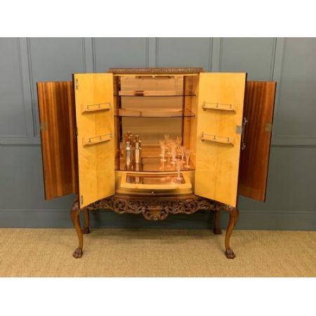 Großer antiker Cocktailschrank aus Walnussholz