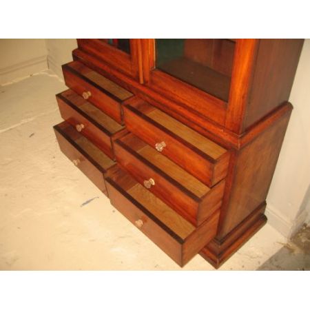 Antikes bookcase/Bücherschrank aus Mahagoni Massivholz 1880