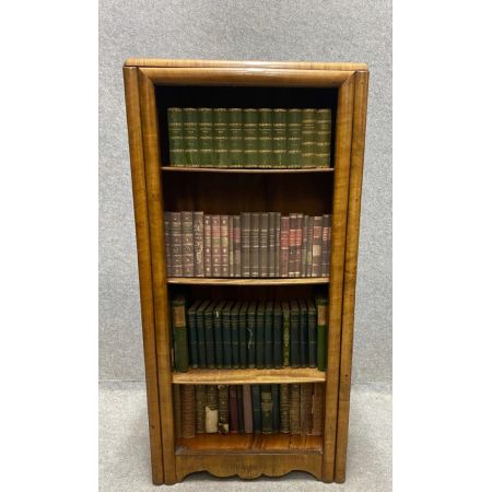 Antikes bookcase/Bücherschrank aus Nussbaumholz Massivholz 1930