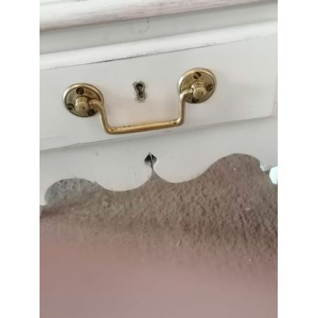 Antiker lowboy Kommode aus Massivholz 18. Jahrhundert