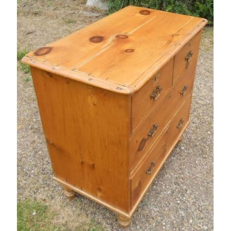 Antike Kommode aus Kiefernholz Massivholz 1850