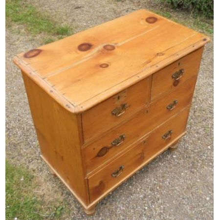 Antike Kommode aus Kiefernholz Massivholz 1850