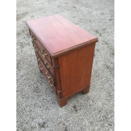 Antike Kommode aus Walnussholz von 1920