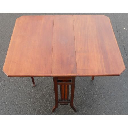 Antiker Mahagoni Drop Leaf Sutherland Couchtisch