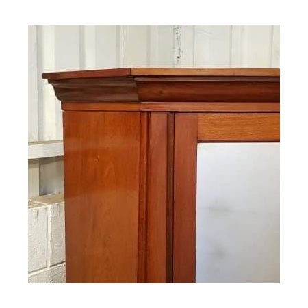 Antiker Eckschrank aus Mahagoni um 1880