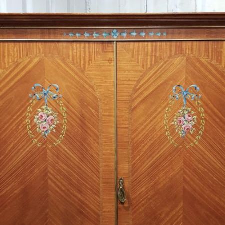 Antiker Doppelschrank aus Satinholz um 1920