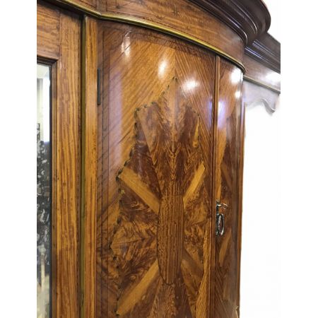 Antike Inlaid Gaderobe aus Satinholz