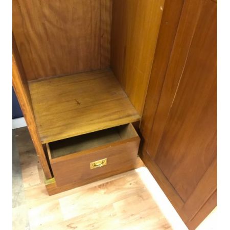 Antike Inlaid Gaderobe aus Satinholz