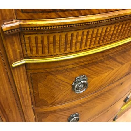 Antike Inlaid Gaderobe aus Satinholz