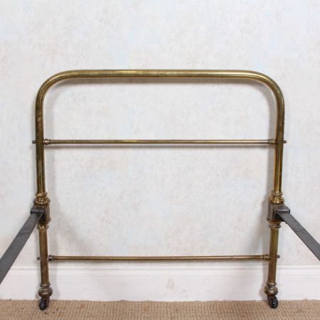 Einzelbettrahmen aus Messing um 1880