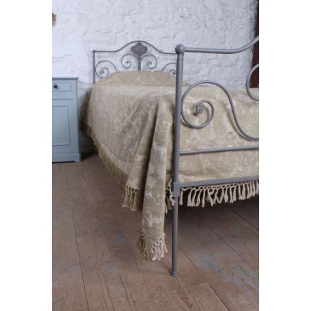 Antikes geschmiedetes Eisen-Einzelbett um 1900