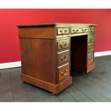 Antiker Schreibtisch aus Mahagoni Massivholz 1905-1910