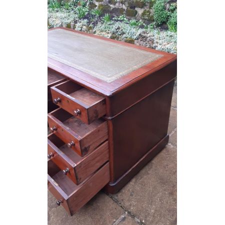 Antiker pedestal desk Schreibtisch aus Mahagoni Massivholz 