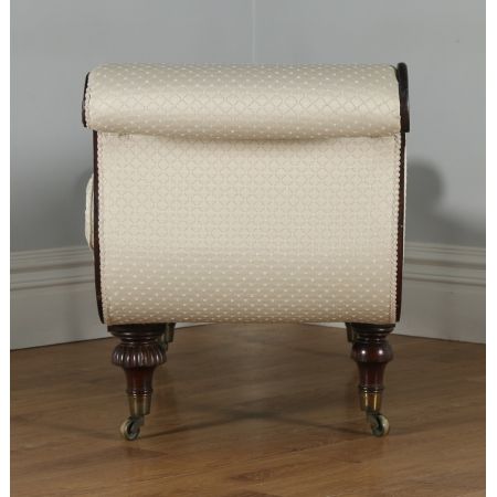 Antike gepolsterte Chaise Longue aus Mahagoni um 1820