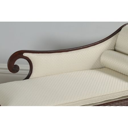 Antike gepolsterte Chaise Longue aus Mahagoni um 1820