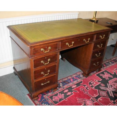 Antiker Mahagoni Sockel Schreibtisch