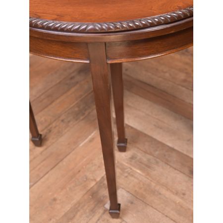 Antiker faltbarer Kartentisch aus Mahagoni 