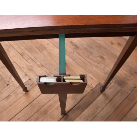 Antiker faltbarer Kartentisch aus Mahagoni 