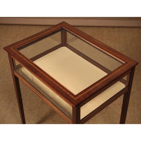 Antiker Bijouterie Display Top Tisch um 1910.