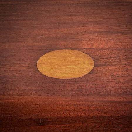 Antiker Beistelltisch aus Mahagoni Massivholz 20. Jahrhundert