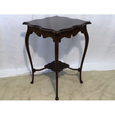 Antiker Lampentisch aus Walnussholz