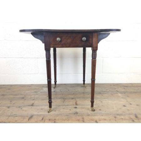 Antiker Beistelltisch/drop leaf side table aus Mahagoni Massivholz georgianisch