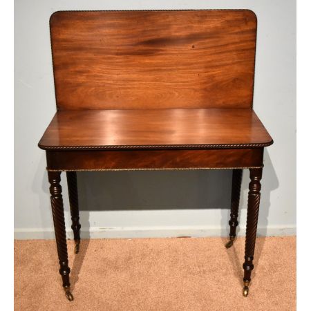 Antiker regency Tee-Tisch/Beistelltisch aus Mahagoni Massivholz 1815