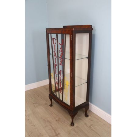 Vintage Dixieland Jazz Club Vitrine mit Bogenfront 