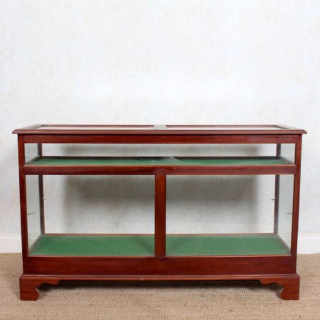 Antike Ladenvitrine aus glasiertem Mahagoni 