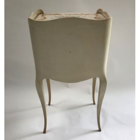 Antikes Paar handbemalter italienischer Nachttische