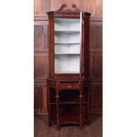 Antiker Eckschrank aus Mahagoni 