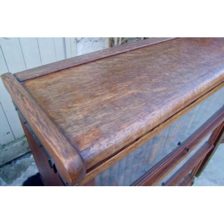 Antikes Paar Globe Wernicke Bücherschränke aus Eiche Massivholz 1930