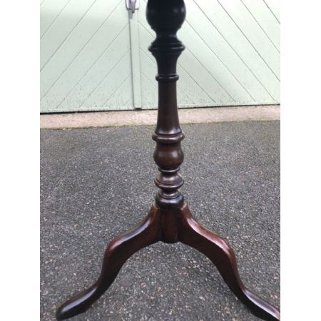 Antiker Dreibein-Weintisch/Beistelltisch aus Mahagoni Massivholz 1920