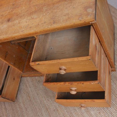 Antike Kommode aus Kiefernholz Massivholz 1880